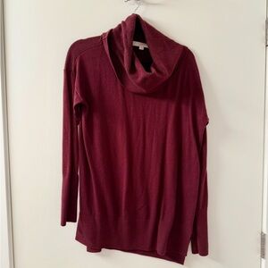 LOFT Women's Burgundy Turtleneck Sweater